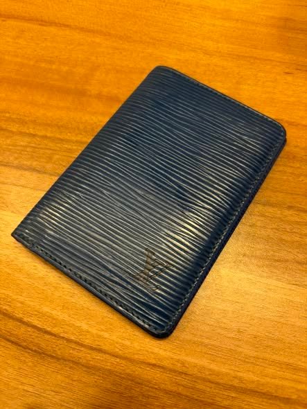 Louis Vuitton Blue Epi Leather Card Holder